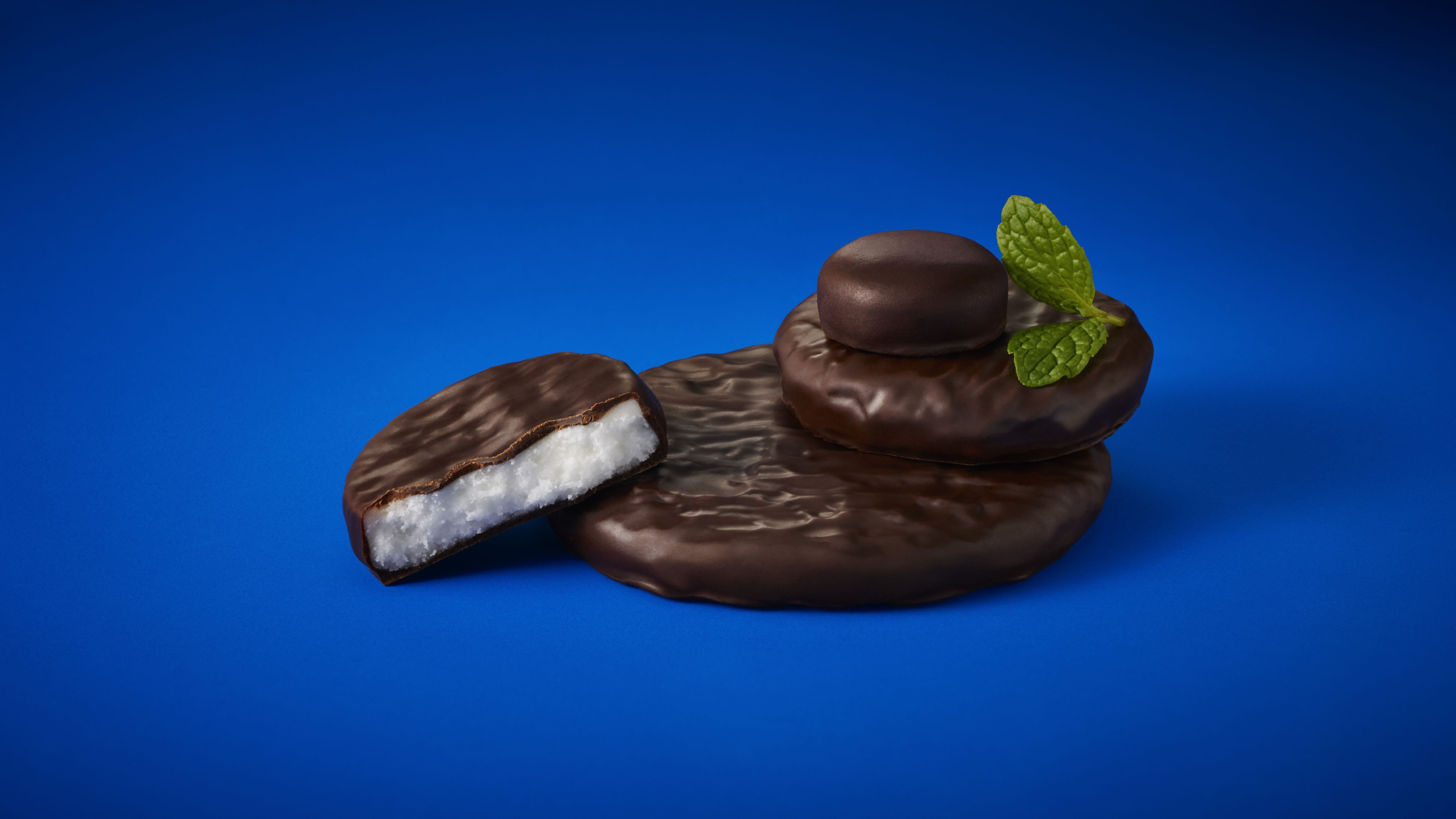 York Peppermint Patties Snack Size - 175ct – I Got Your Candy, image size:5333x3000