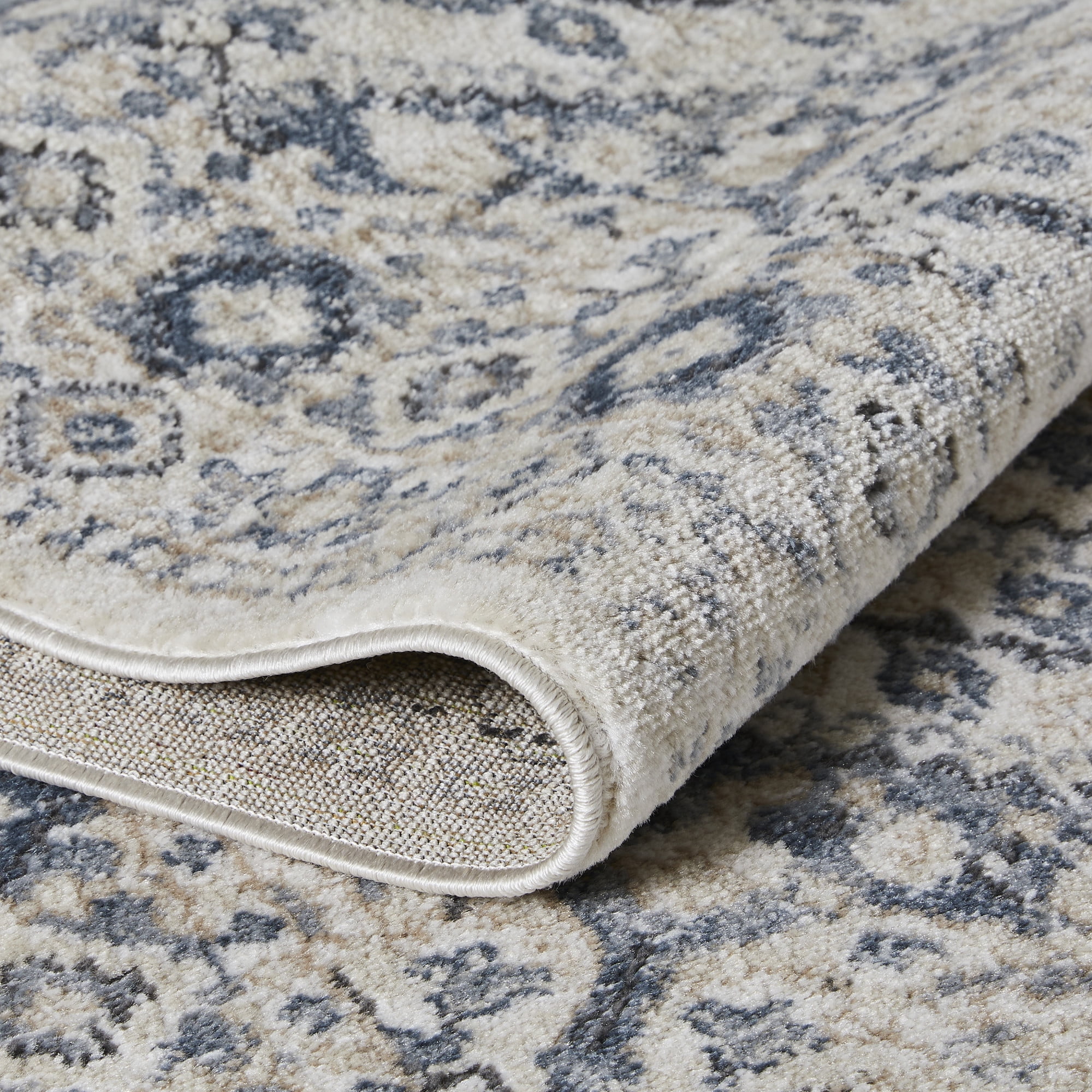 Loomaknoti Kehleigh Avnorie 5' x 7' Blue Oriental Indoor Area Rug
