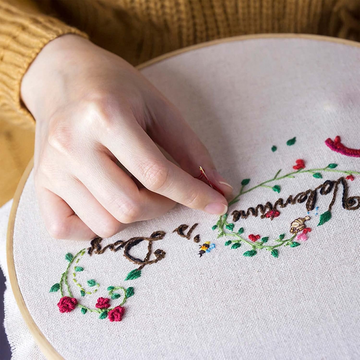 AIGIA 12 Pieces 4 Inch-12 Inch Round Embroidery Hoop Bulk Wholesale Circle Cross Stitch Hoop Ring