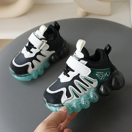 Futezty Children Casual Shoes Boys Breathable Non-Slip Light Sneakers Unisex Luminous Sneakers for Girls Sport Running Shoes(Black 8 Toddler)