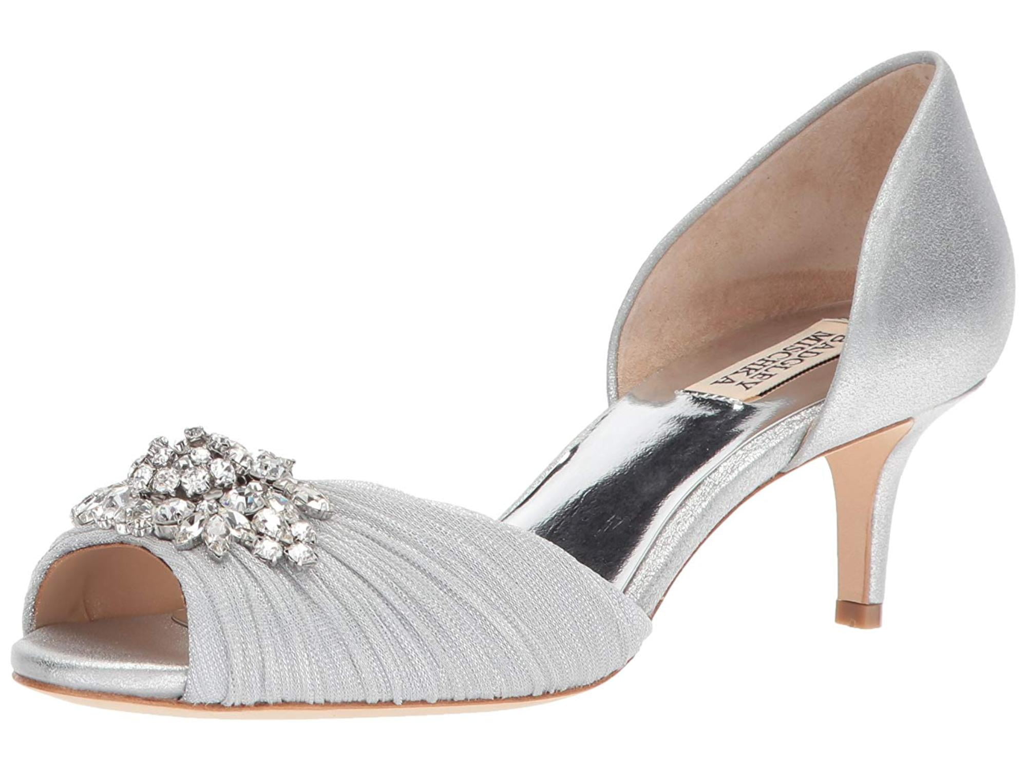 badgley mischka sabine peep toe pump