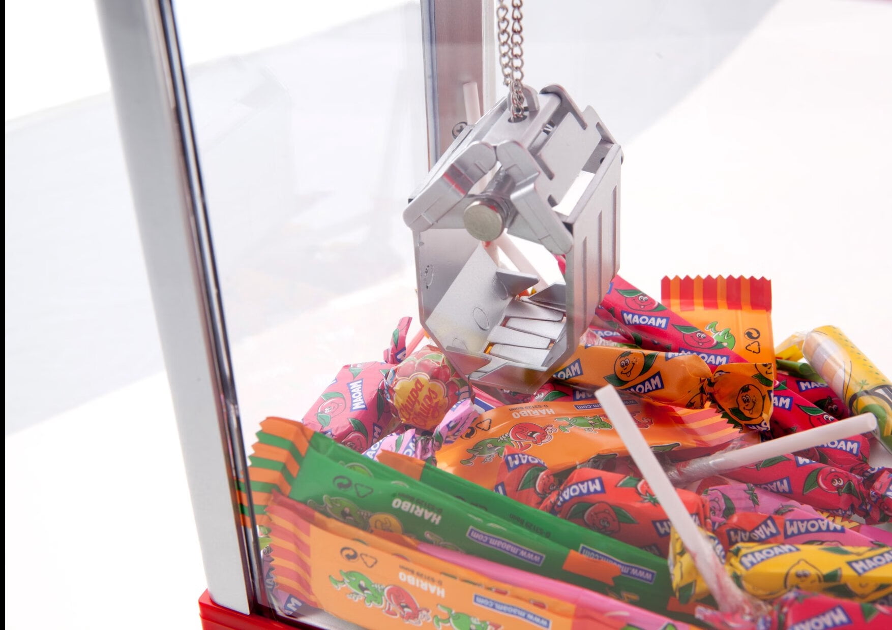 Candy Grabber Machine - Claw Machine with USB and Sound Button - Automatic Candy Dispenser for Children - XL