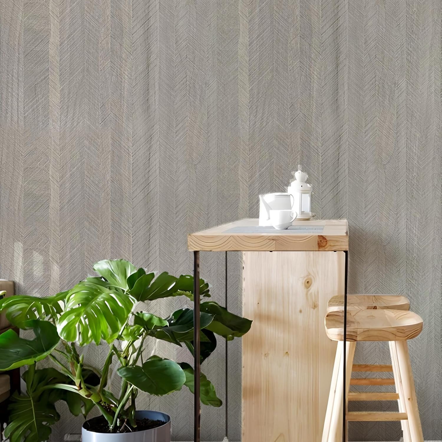 UMIGGEE Distressed Wood Plank Wallpaper Peel and Stick Rustic Wood Grain Pattern Wall Paper 15.7"x 118" Removable Self Adhesive Contact Paper Gray Shiplap Vinyl Film Home Decorative Wooden Look