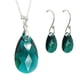 thumbnail image 1 of Juego de aretes y cadena con dije en forma de hoja ZVEZDA de plata mexicana ley .925 con esmeralda, 1 of 4