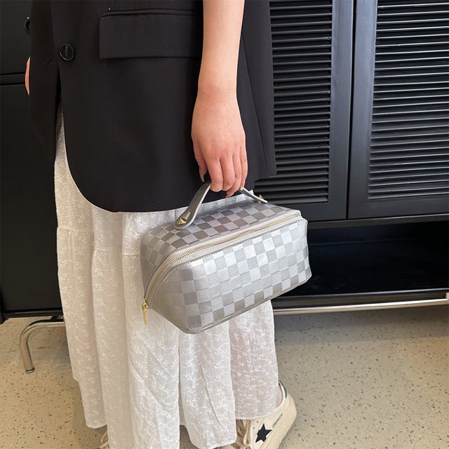 Bolso De Cosméticos Bolso de cosméticos de cuero PU a cuadros de lavado impermeable a la moda para acampar (plata)