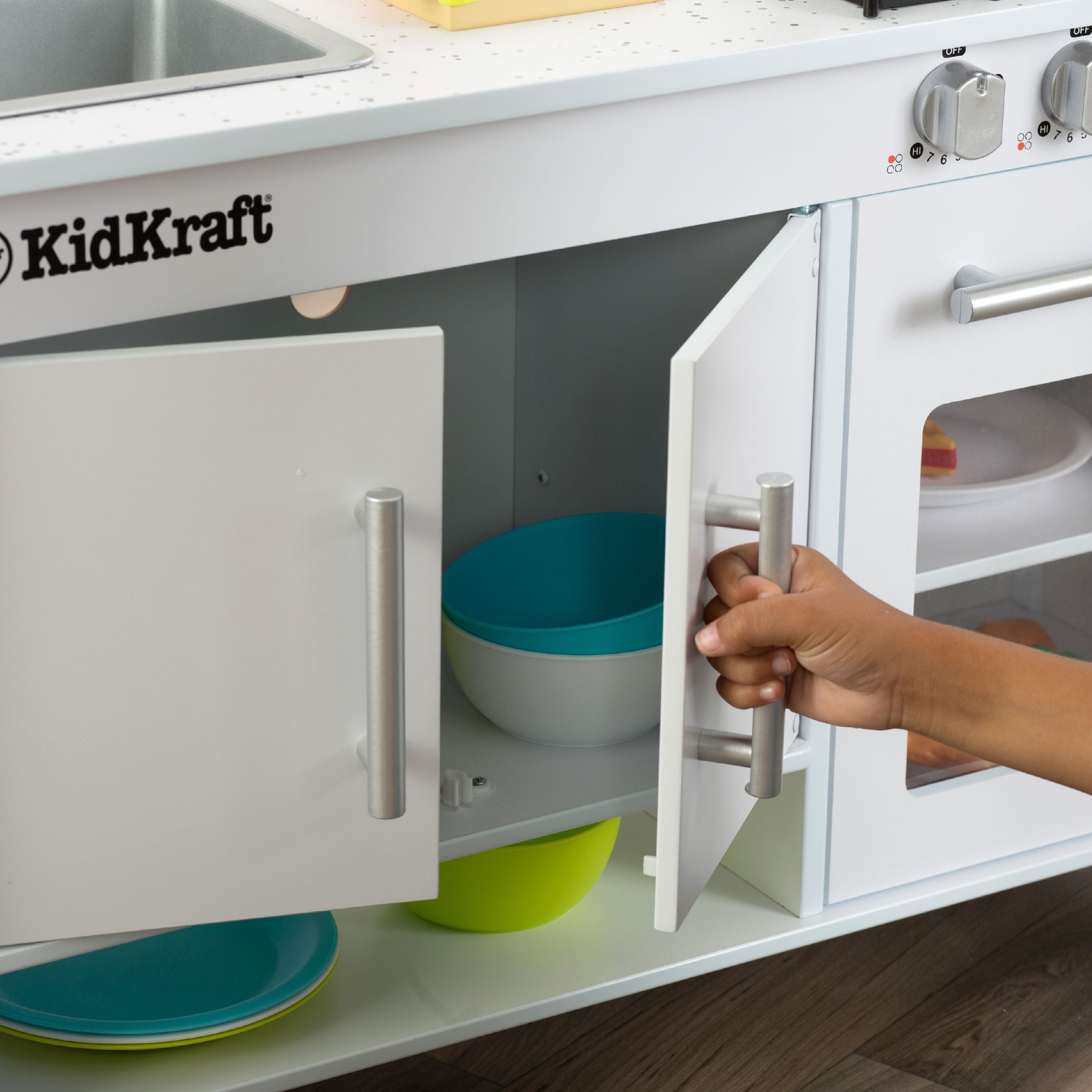 kidkraft little cooks kitchen work station