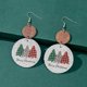 thumbnail image 2 of CHAO 2 pares de pendientes redondos de cuero de Navidad, bloques de madera de PU con purpurina esmerilada en polvo fino, bloques de madera para árbol de Navidad, 2 of 5