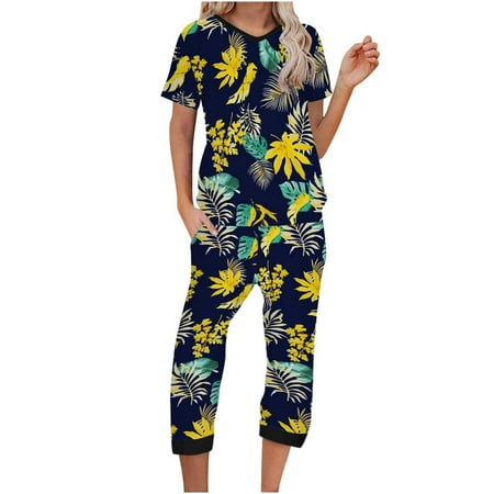 

Women s Pajama Set Short Sleeve Shirt and Capri Pants Sleepwear Pjs Sets with Pockets