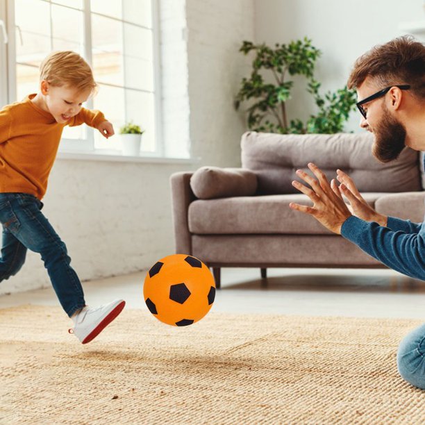 Pelota que rebota silenciosa de 21 cm, fútbol deportivo animoso ligero de PU para niños o principiantes
