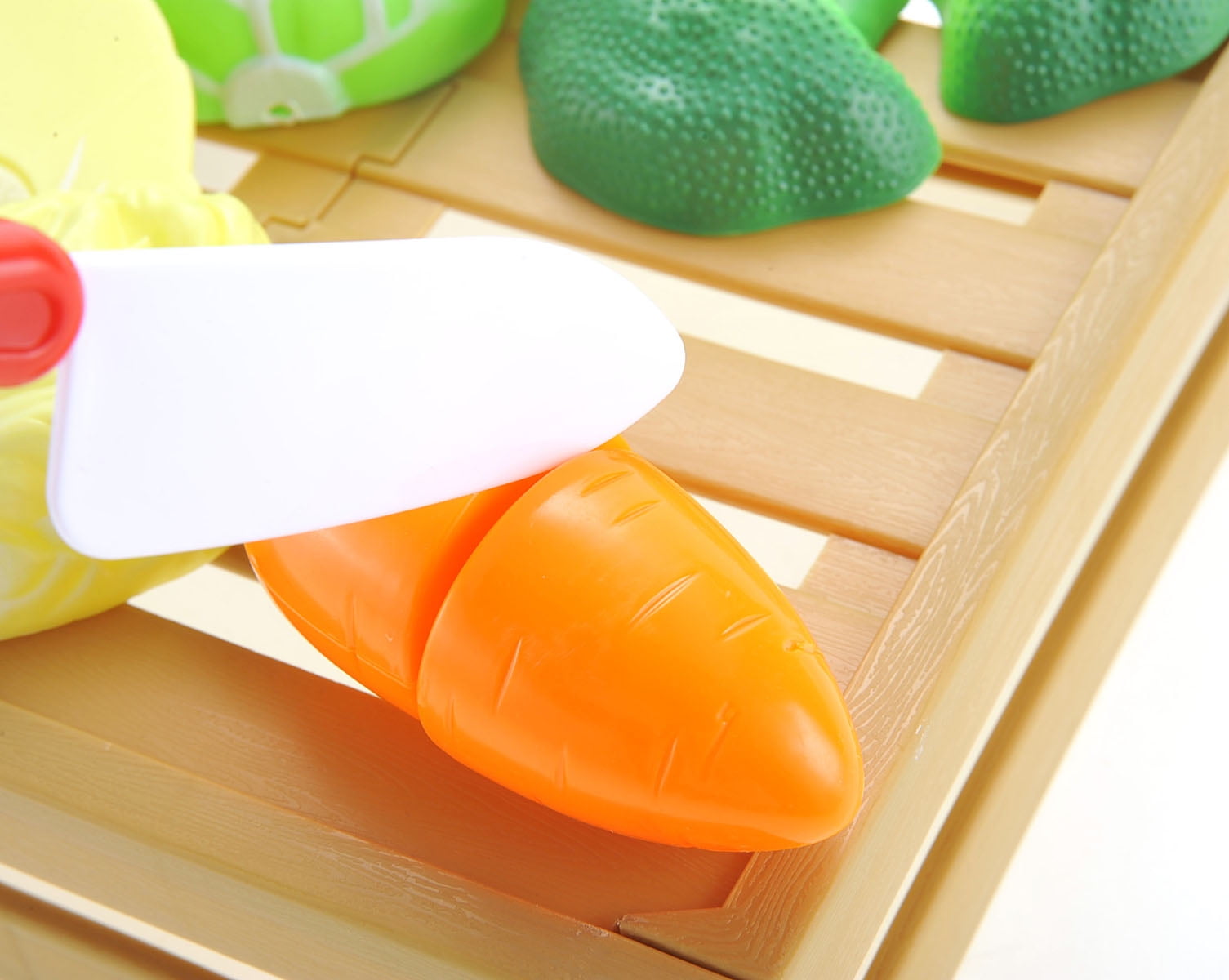 Kitchen Connection Kitchen Cutting Vegetables Crate Pretend Food Playset - Multicolor