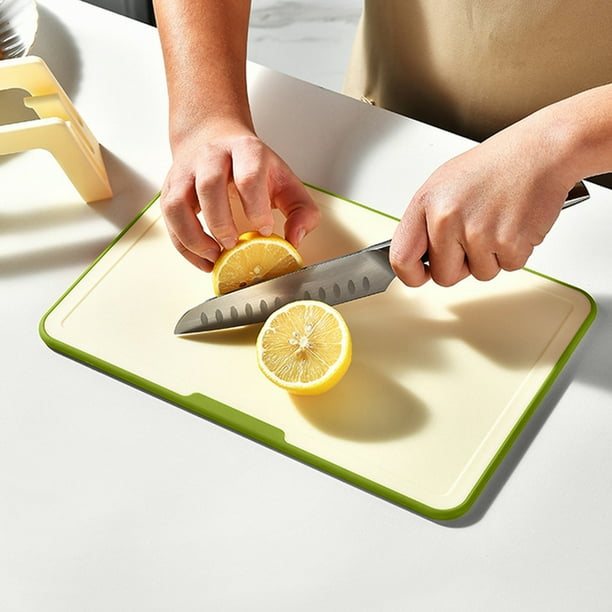 Tabla de Corte de Plástico, Tabla de Picar con Borde Antideslizante, Superficie de Corte para Cocina con Tamaño de 32x22cm para Preparación de Alimentos, Corte de Verduras, Frutas y Carnes.