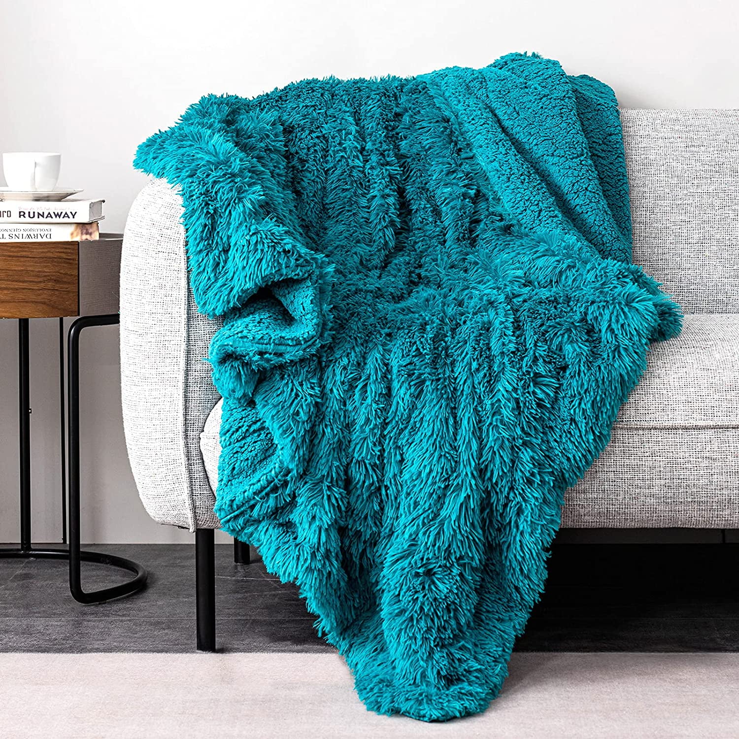 Decorative Soft Fluffy Faux Fur Throw Blanket 60 x 80