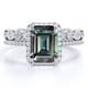 thumbnail image 1 of JeenMata Anillo de Bodas con Halo Enmarcado de 2 Quilates de Alejandrita Sintética de Corte Esmeralda y Moissanita Engastado con Alianza de Boda de Eternidad - Oro Blanco de 18 K sobre Plata, 1 of 4