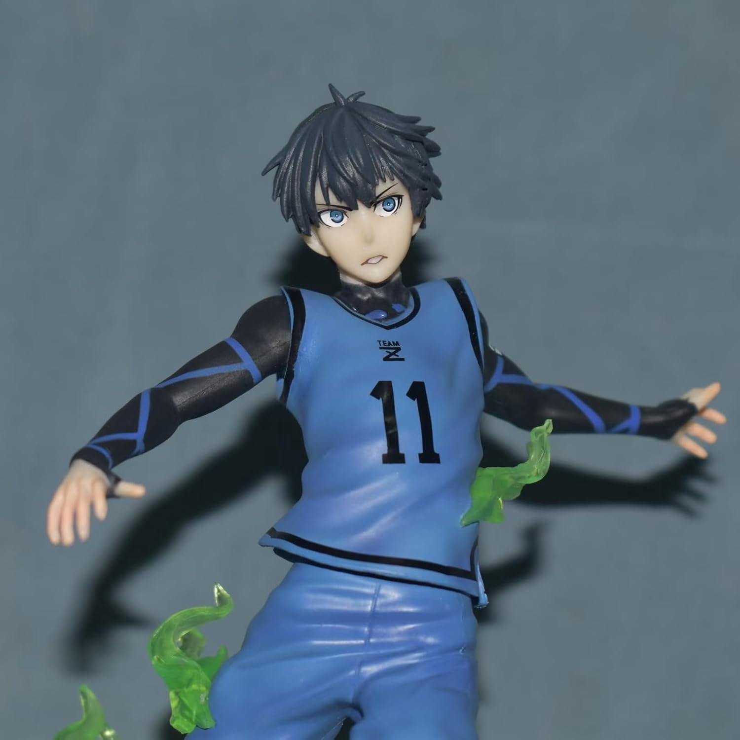 Newly Nagi Nagisoma Figure Isagi Yoichi‌‌ Figure Playng Soccer Sport Suit Anime Figures PVC Character Action Model Figure Statue Decoration Ornament Gifts (Isagi)
