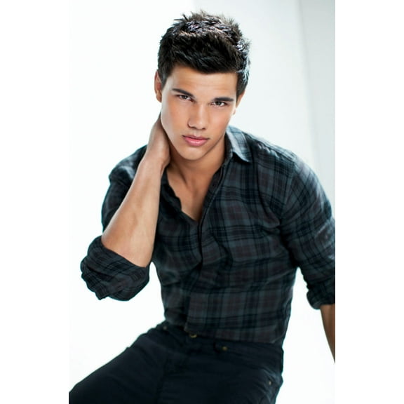 Taylor Lautner Poster 11inx17in 11x17 poster
