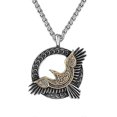 thumbnail image 3 of Collar de cuervo y águila de color dorado para hombre, amuleto vikingo de cuervo, colgante de runa de Odín de acero inoxidable, joyería de mitología nórdica, regalo, plata, código de producto 48821 Pl, 3 of 4