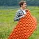thumbnail image 1 of Xihbxyly Colchoneta Inflable para Dormir, Diseño de Bomba de Pie de Llenado Rápido, Almohadilla de Viaje Compacta, Material Impermeable Duradero, Ideal para Acampar, Senderismo y Mochilerismo, Ideal, 1 of 7