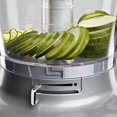 thumbnail image 2 of Procesador de Alimentos KITCHENAID KFP0722CU de 7 Tazas Restaurado con Contorno de Sistema de Rebanadas Exacto Plateado (Reacondicionado), 2 of 4