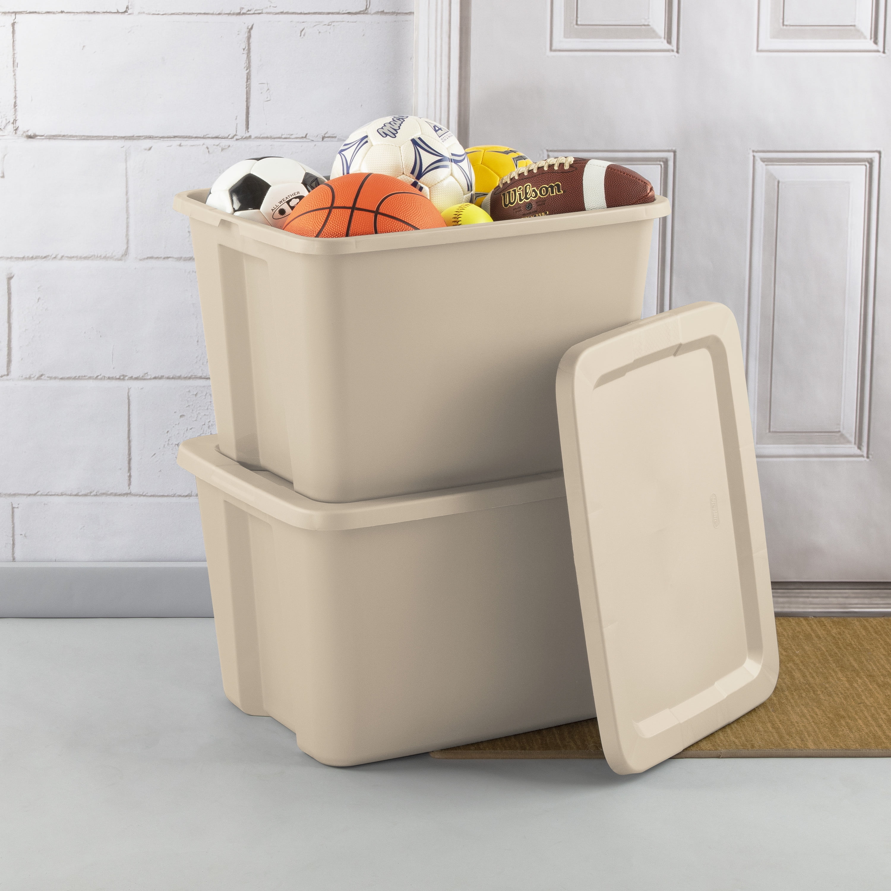 Sterilite Large Storage Bin, 18 Gallon Plastic Storage Container with SnapOn Lid, Tan  (图3) Sterilite Large Storage Bin, 18 Gallon Plastic Storage Container with SnapOn Lid, Tan  (图3)
