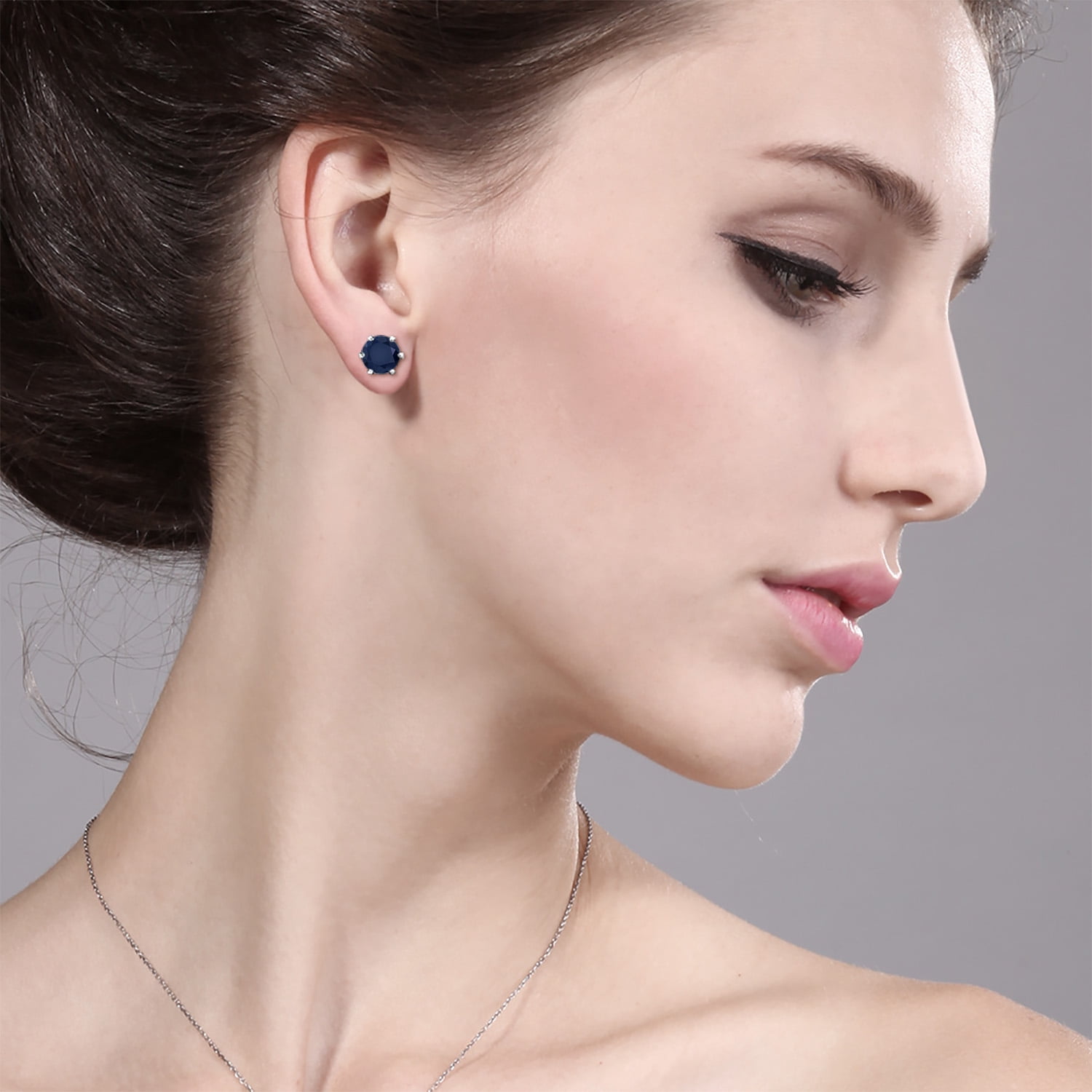 Gem Stone King 1.20 Ct Round 5mm Blue Sapphire Brass Silver Plated Brass Stud Earrings for Women Men