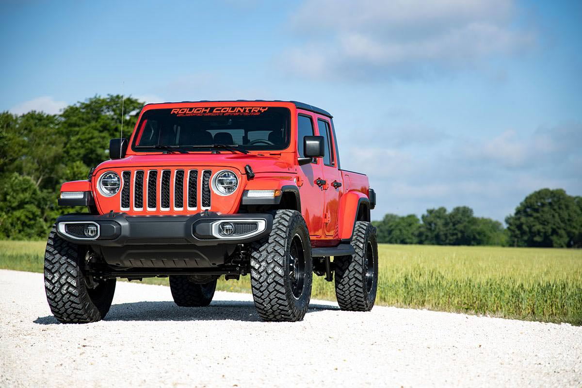 Rough Country 3.5" M1 Lift Kit for 2020-2023 Jeep Gladiator JT 4WD - 64940