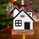 thumbnail image 4 of NUEVO ORNAMENTO DE CASA 2024 Decoraciones colgantes de árboles de Navidad Primera Navidad en nuestro nuevo adorno de hogar Home Nuevo comienzos para el hogar, 4 of 6