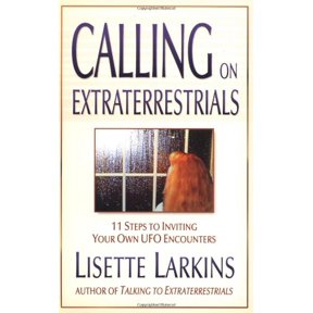 Pre-Owned Calling on Extraterrestrials: 11 Steps to Inviting Your Own Ufo Encounters, 9781571743725, 1571743723, Paperback, First Edition edition