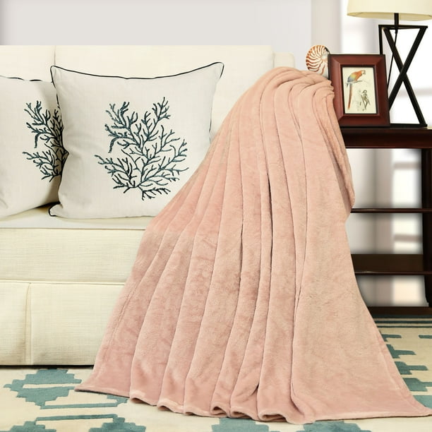 Soft and Cozy AntiStatic and AntiPilling Fleece Throw Blanket