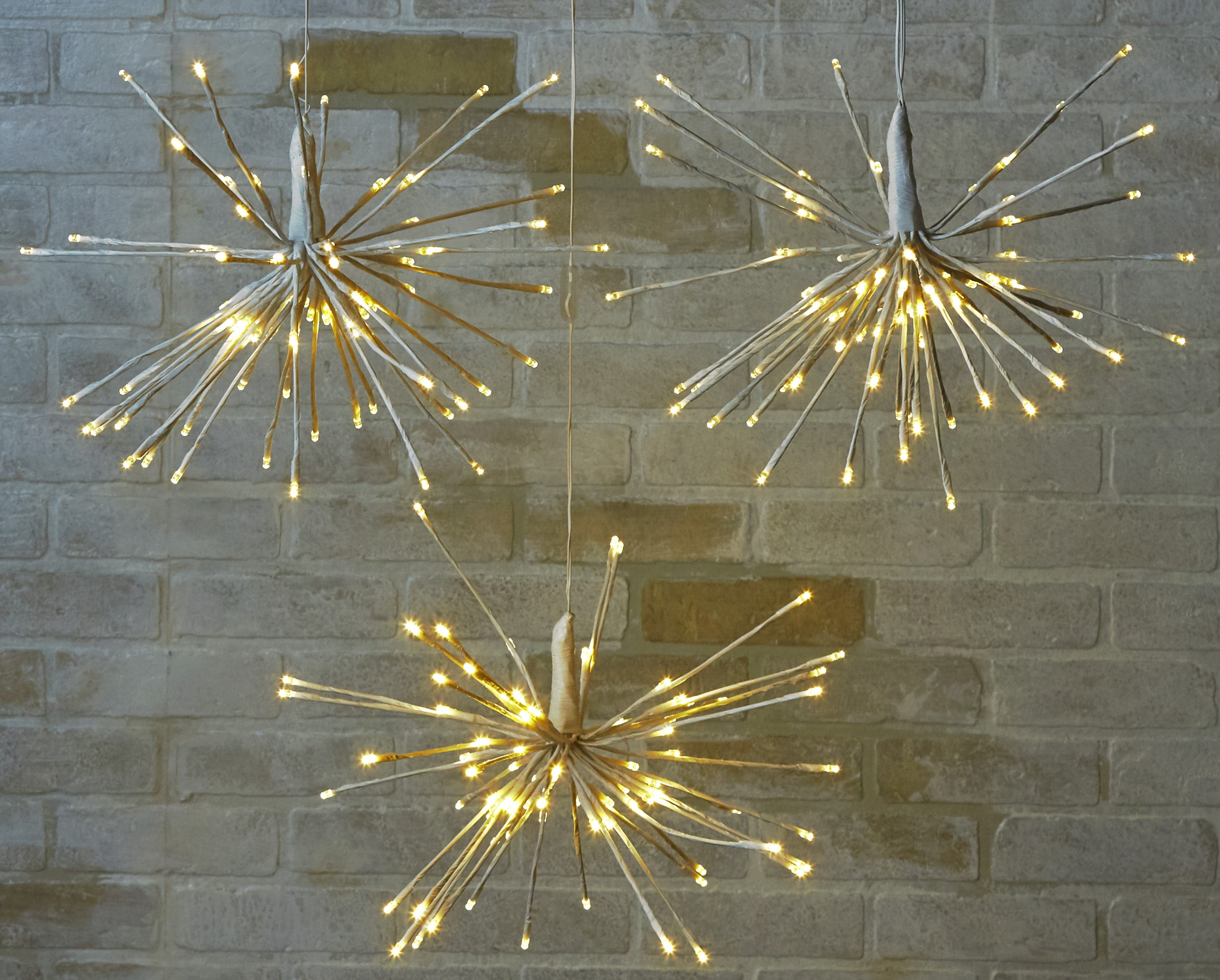 Set of 3 Hanging Starburst Lights – Christmas Decorations  String
