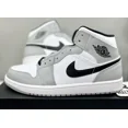 thumbnail image 3 of NEW N I-K-E A i r-Jor-dan 1 Mid 'Light Smoke Grey' | Men's Size 10.5 | 554724-092, 3 of 6