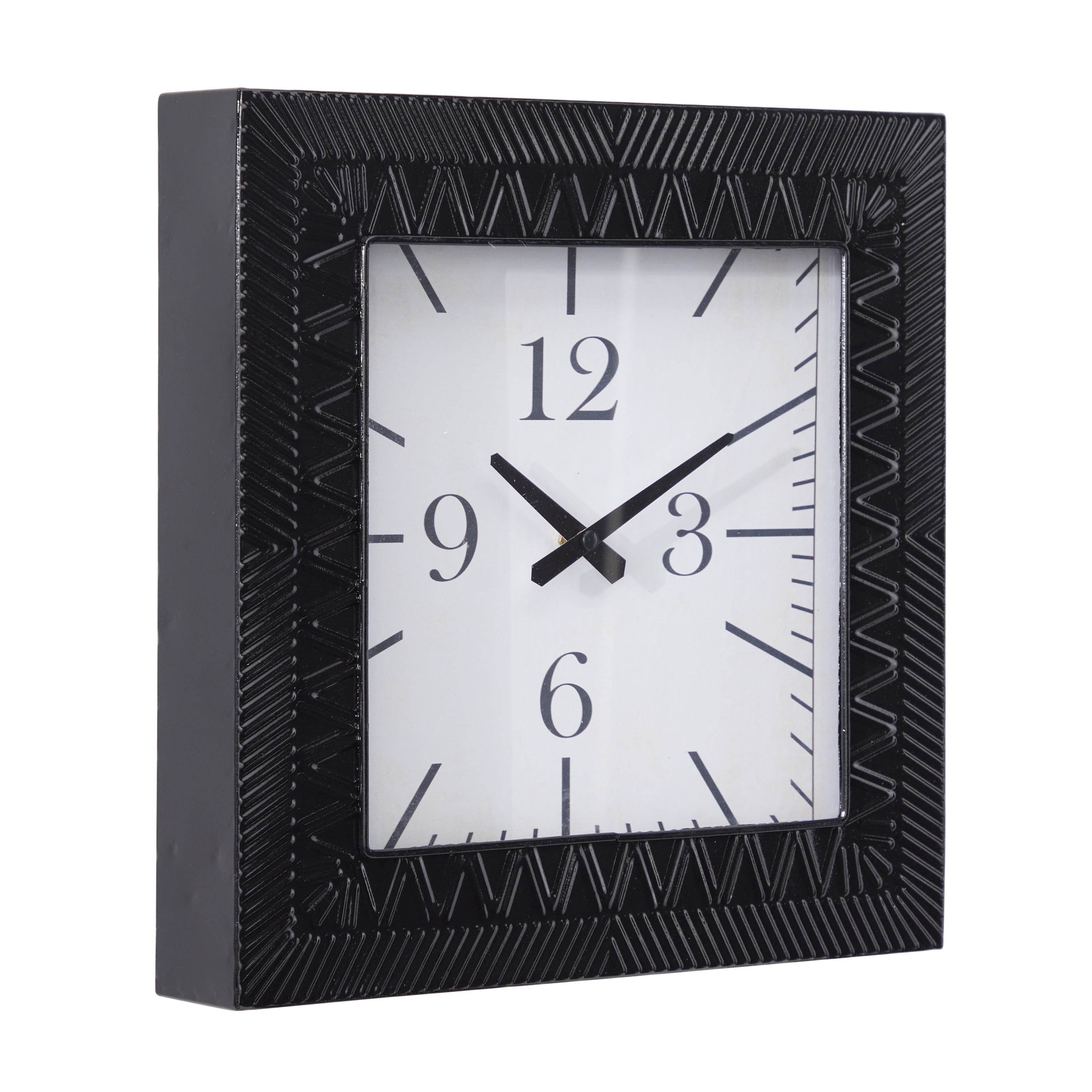 DecMode 12" Black Metal Wall Clock