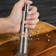 thumbnail image 4 of Juego de Molinillo de Sal y Molinillo de Pimienta para Pimienta, Sal Marina y con BotóN para el Pulgar para OperacióN con una Sola Mano, 4 of 5