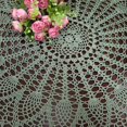 thumbnail image 2 of Nappe ronde en coton au crochet à la main, 2 of 3