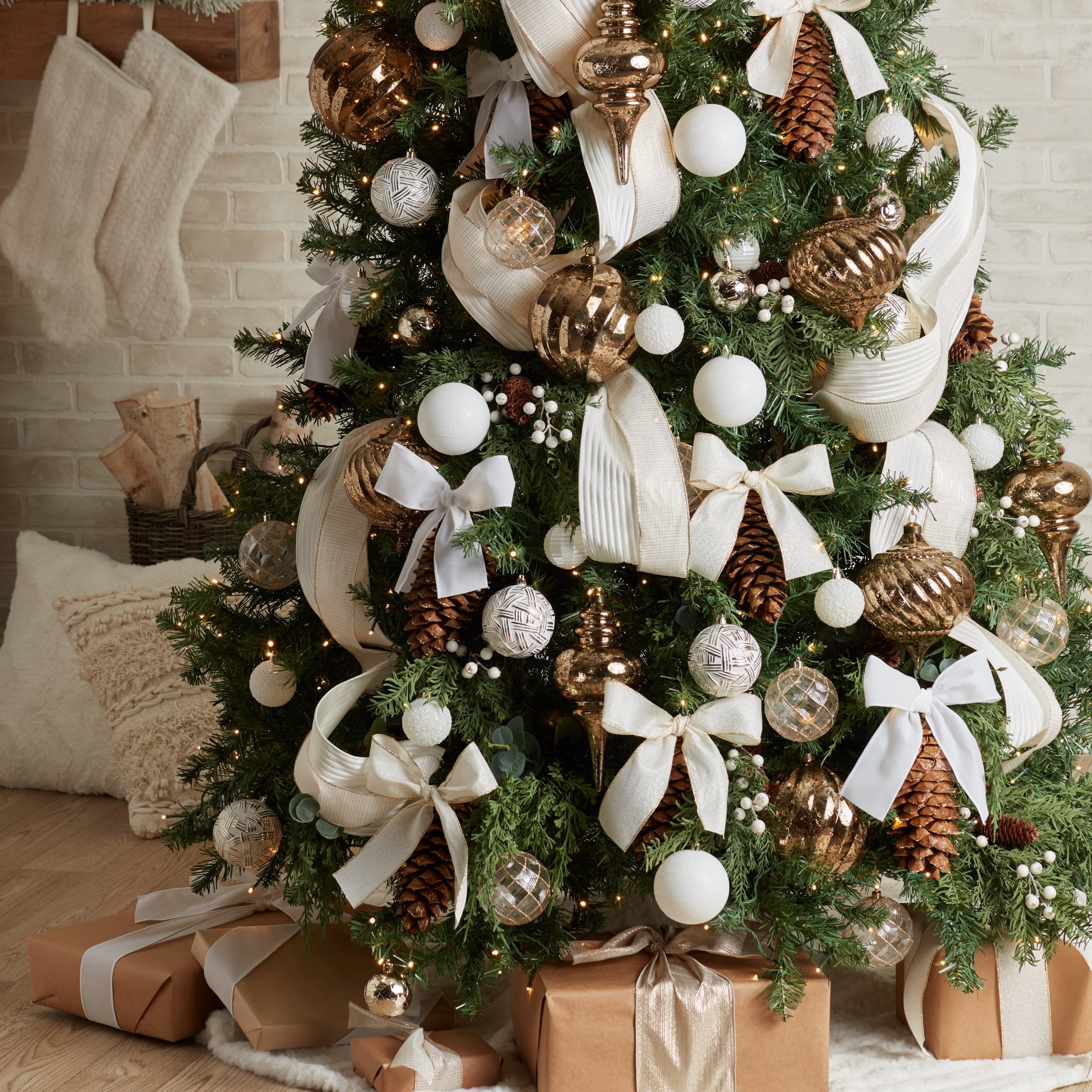 My Texas House White and Gold Plaid Ribbon, 18 ft