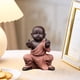 thumbnail image 4 of Escultura de monje de cerámica estatua de Buda chino decoración para exhibición de escritorio Oficina dormitorio decoración de - Naranja Sunnimix estatua de monje de kung fu, 4 of 7