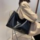 thumbnail image 2 of Bolso Mano Retro Hobo Elegante para Mujer Suave Gran Capacidad Color Sólido, 2 of 9