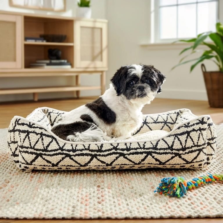 Vibrant Life Soft Cushion Boho Pet Bed, Black and Cream, 27