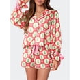 thumbnail image 3 of Pijamas navideños 2025 para mujer, pajarita, camisa de manga larga, pantalones cortos, satén de seda, divertido conjunto de pijama de 2 piezas con gráficos, ropa de dormir, 3 of 5