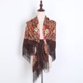 thumbnail image 2 of Foulards Grandes Personnalisées pour Femmes, Foulard Carrée à Pompons Imprimée, Châle de Voyage, 2 of 3