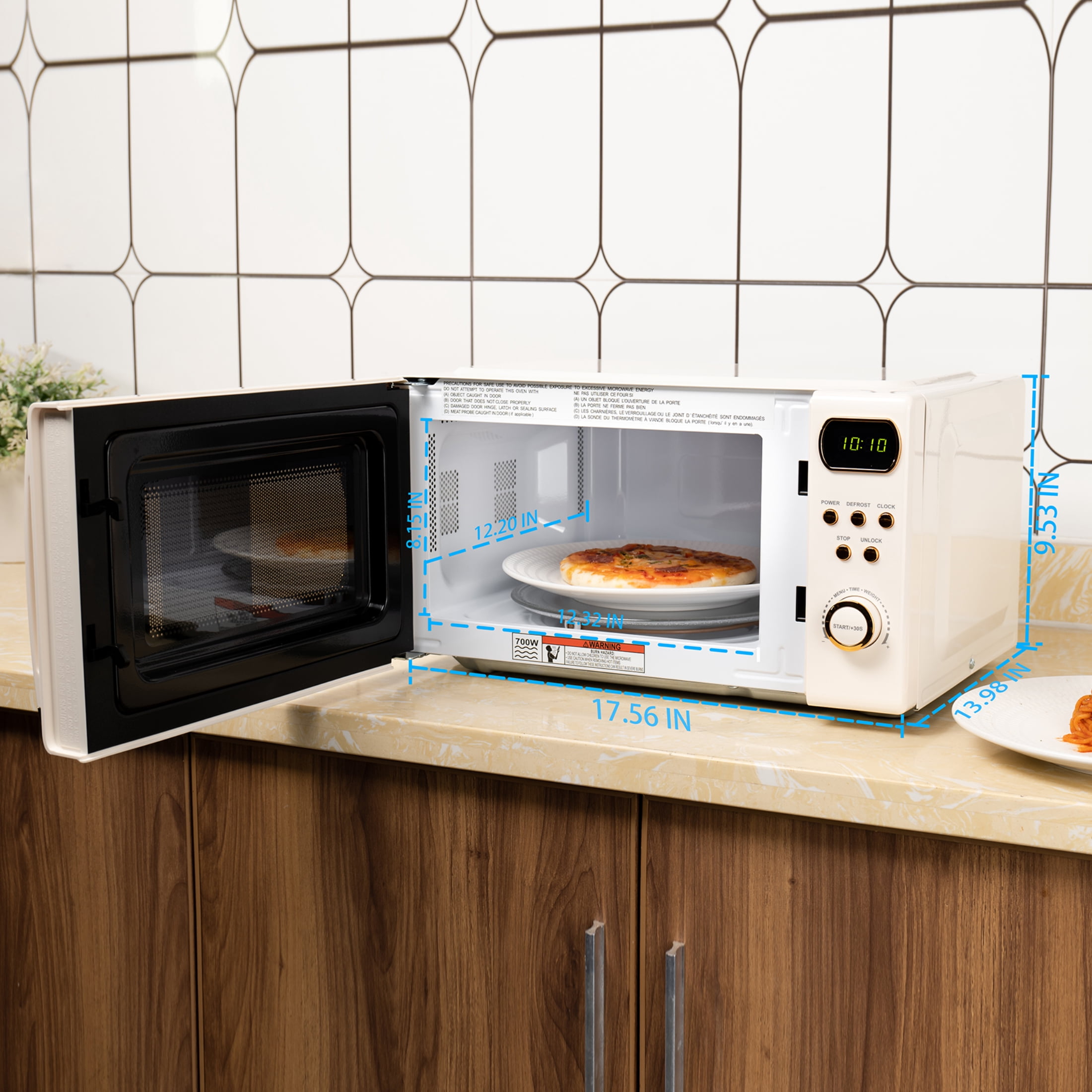 Mainstays 0.7 Cu ft Retro Countertop Microwave Oven , 700 Watts, Vanilla Dream, New