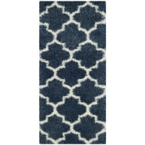 SAFAVIEH Montreal Lennart Geometric Quatrefoils Shag Runner Rug, Blue/Ivory, 2'3" x 5'