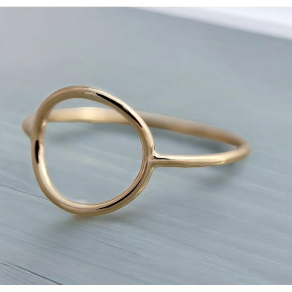 SS DESIGNS Open Circle Statement Ring β Thick Geometric Band in Recycled Gold, Handmade Minimalist Jewelry, Bold & Elegant Everyday Ring