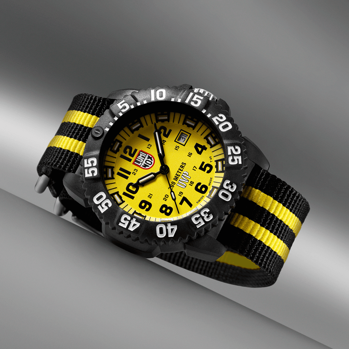 美品 Luminox Scott Cassell スコットキャセル3955set Luminox Men's 3955.SEF Sea Scott Cassell Yellow Dial Strap