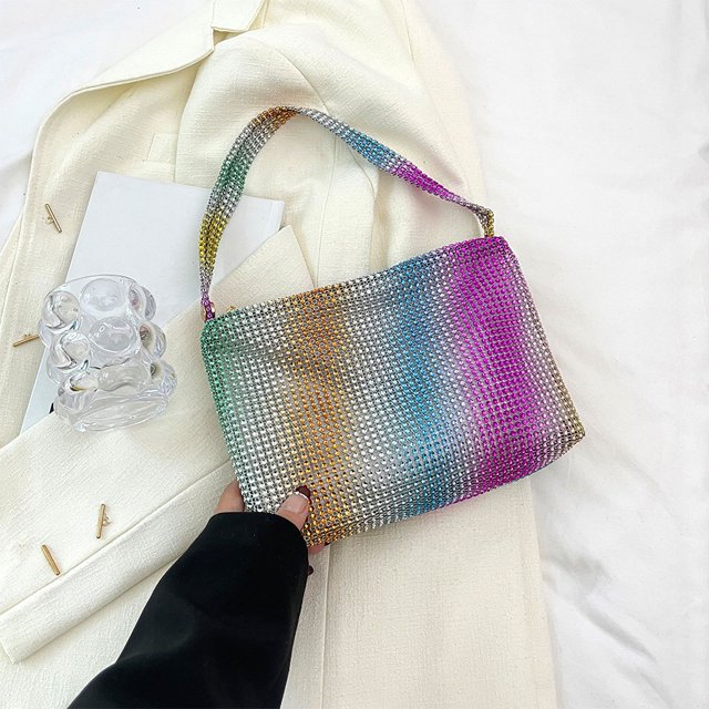 Bolso de moda para debajo del brazo, bolso de verano para mujer, bolso de mano con perforación distintivo, bolso de hombro colorido y elegante a la moda