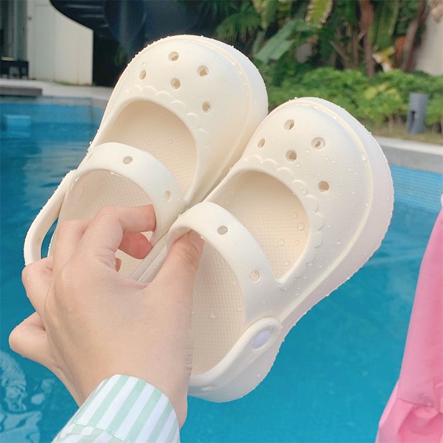 Sandalias para niños, lindas y con dibujos animados, zapatos de jardín para niños y niñas, zapatillas de verano de moda y ropa de abrigo para niñas