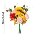 thumbnail image 2 of «Girasol otoñal con rosas y hojas de arce para decoraciones festivas», 2 of 4