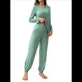thumbnail image 2 of Conjunto de Pijama de 2 Piezas para Mujer, Camiseta y Pantalón Lisos, Suave y Elástico. Verde Frijol S, 2 of 10