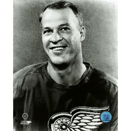- Gordie Howe 1960 Posed Photo Print