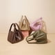thumbnail image 5 of 2024 Nueva llegada Bolsos de mano de diseño sencillo tipo cesta Bolsos de lujo de gran capacidad a la moda Bolsos cruzados para mujer coreanos, 5 of 5