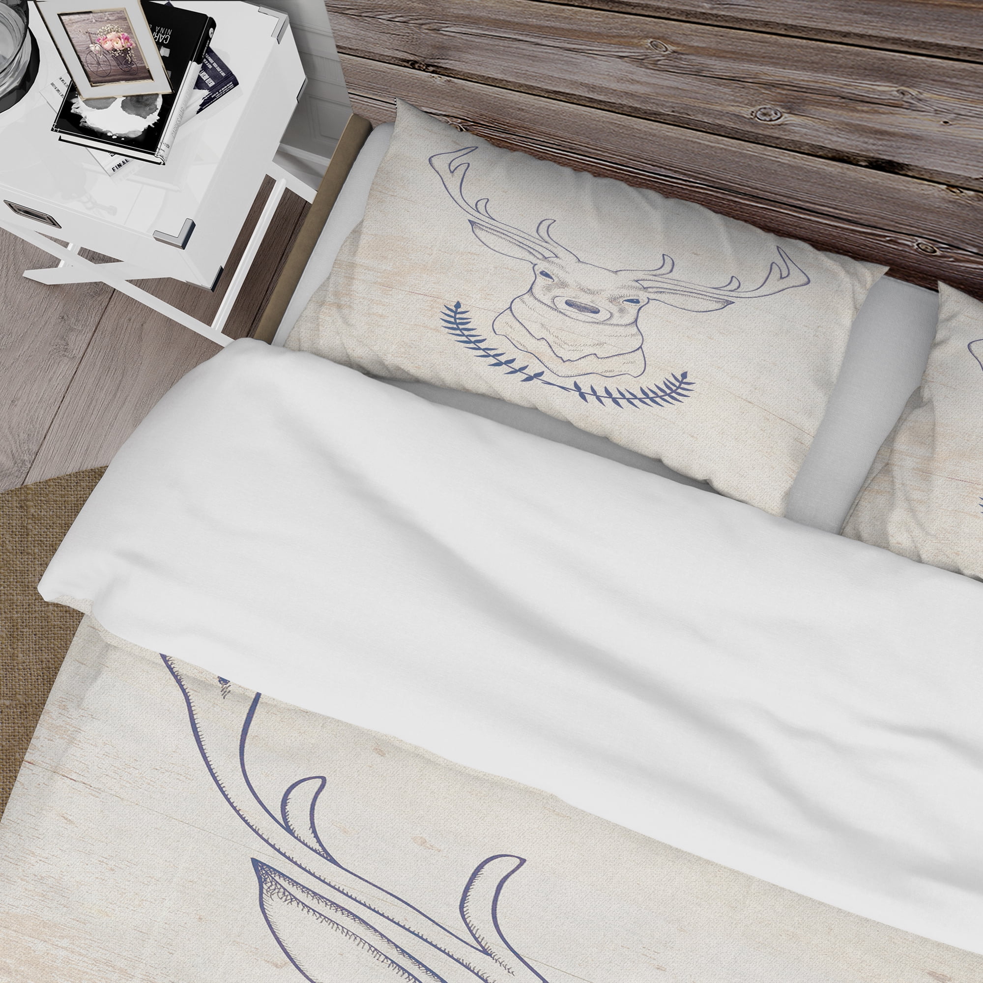 Designart 'Deer Wild and Beautiful IX' Farmhouse Duvet Cover Set